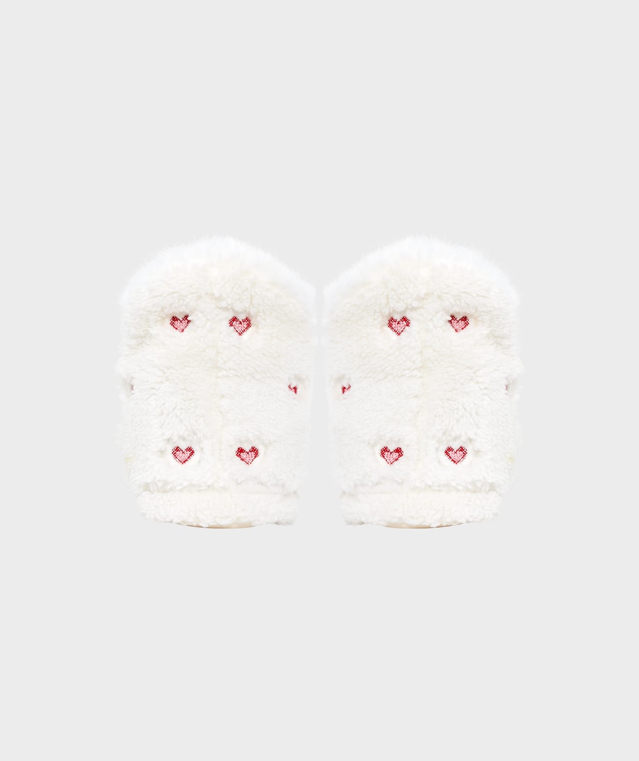 Chaussons bottines à motifs coeurs - Image 3