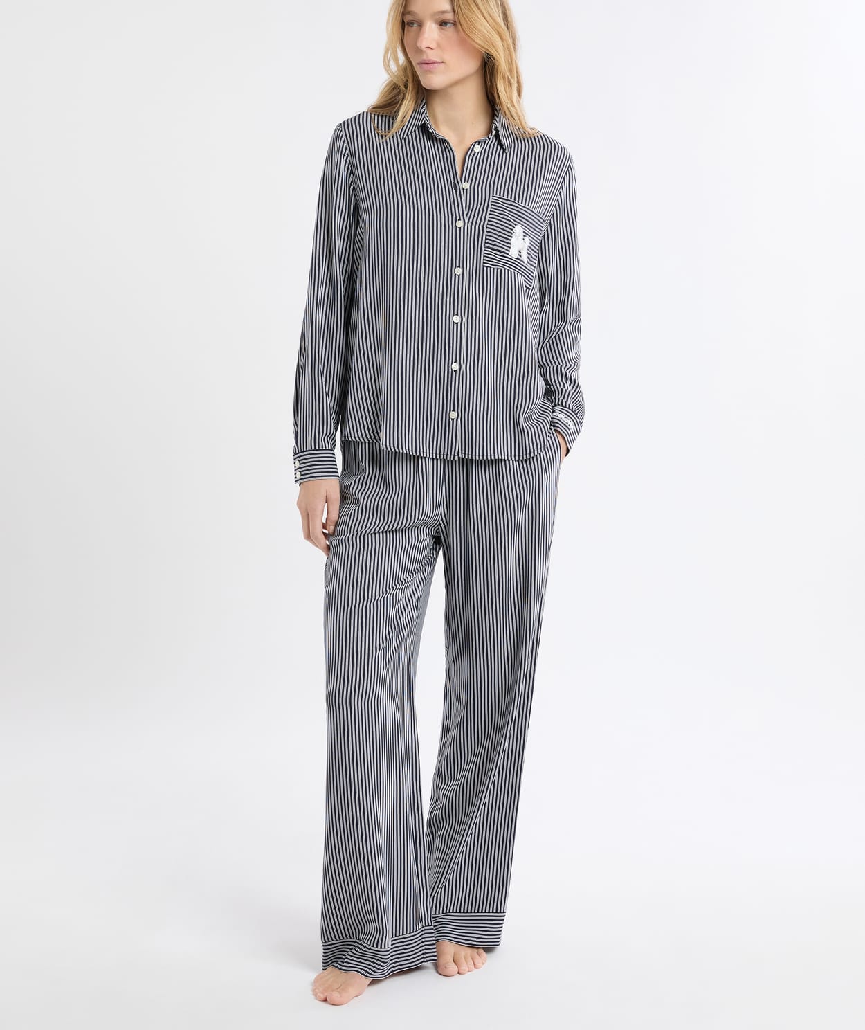 Chemise de pyjama à rayures avec broderie caniche - Image 3