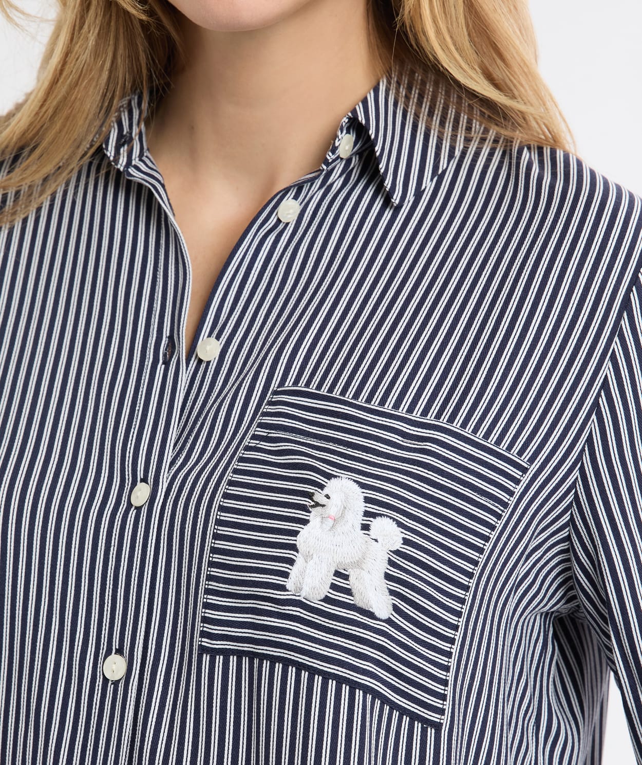 Chemise de pyjama à rayures avec broderie caniche - Image 5