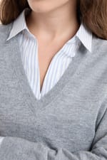 Pull col V avec laine - Miniature 5