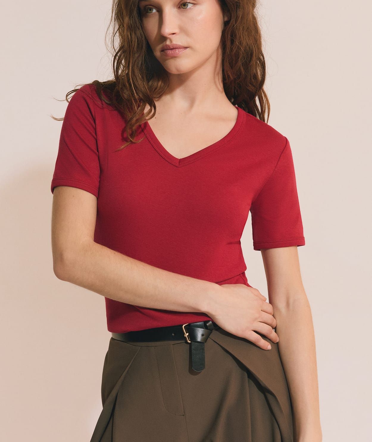 T-shirt à col V avec coton modal - Image 4