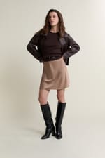 Jupe courte satinée - Miniature 3