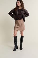 Jupe courte satinée - Miniature 1