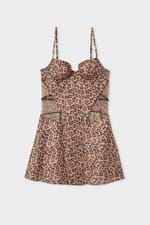 Robe satinée avec charm - Miniature 6