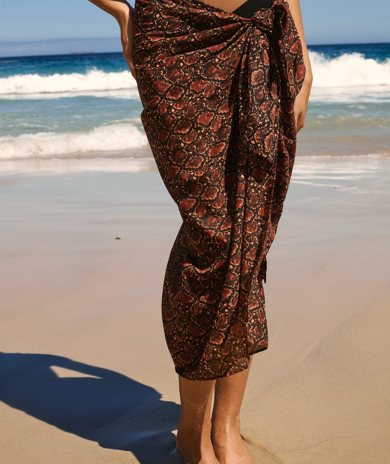 Paréo en coton à imprimé python à nouer - Image 1