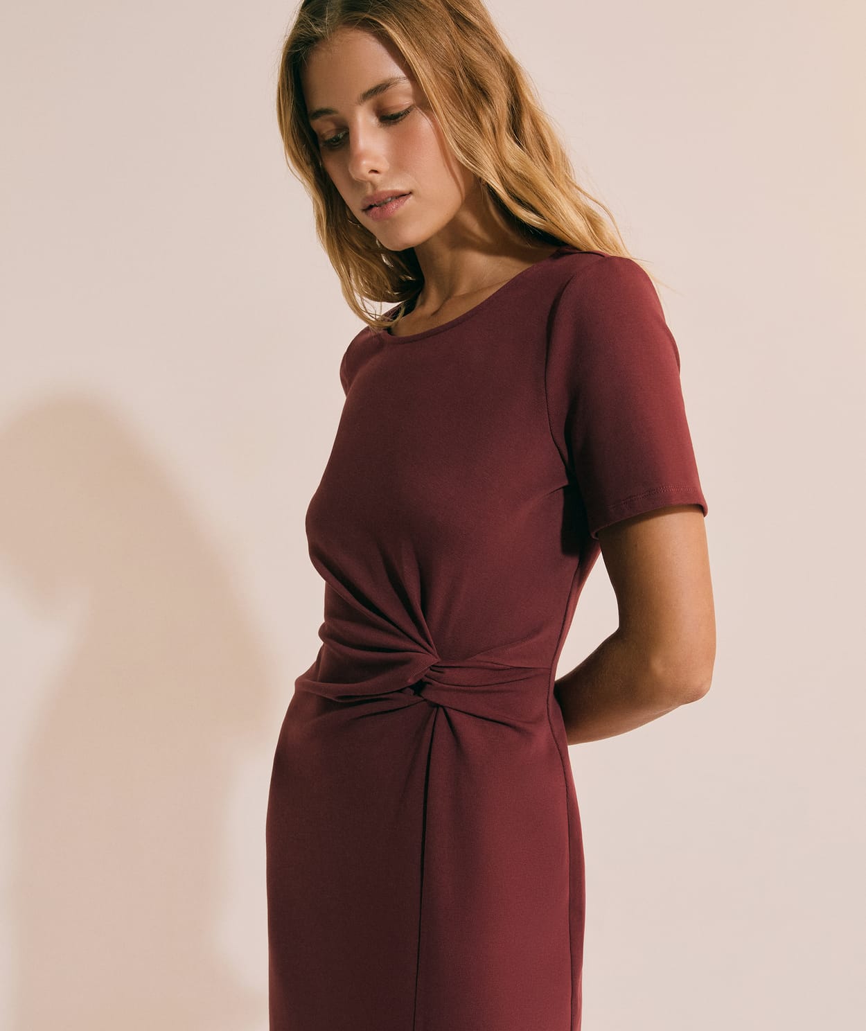 Robe longue drappée en coton avec fente - Image 3