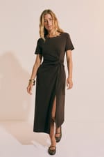 Robe longue drappée en coton avec fente - Miniature 3