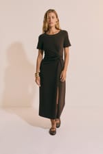 Robe longue drappée en coton avec fente - Miniature 1