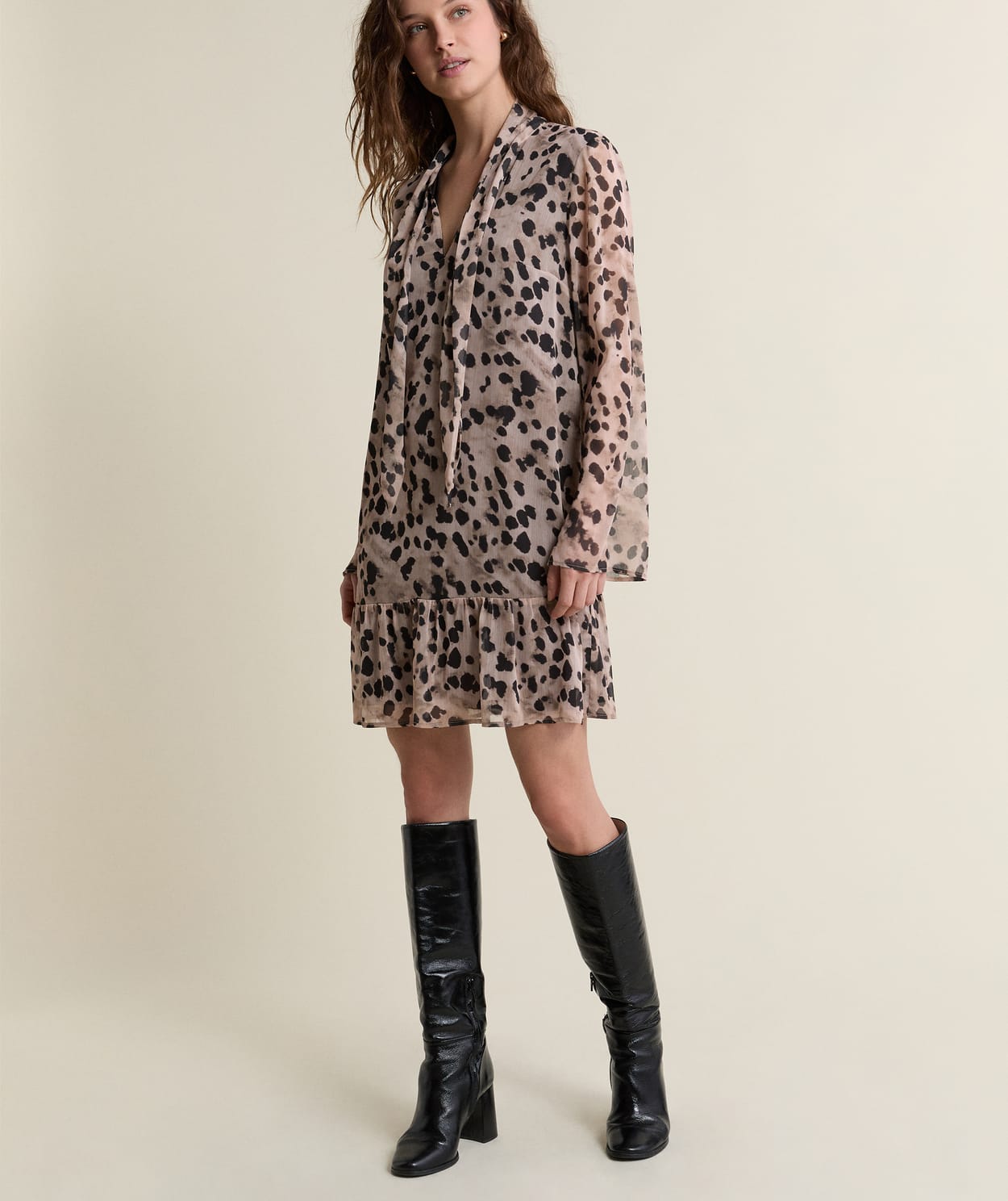 Robe courte à motifs - Image 3