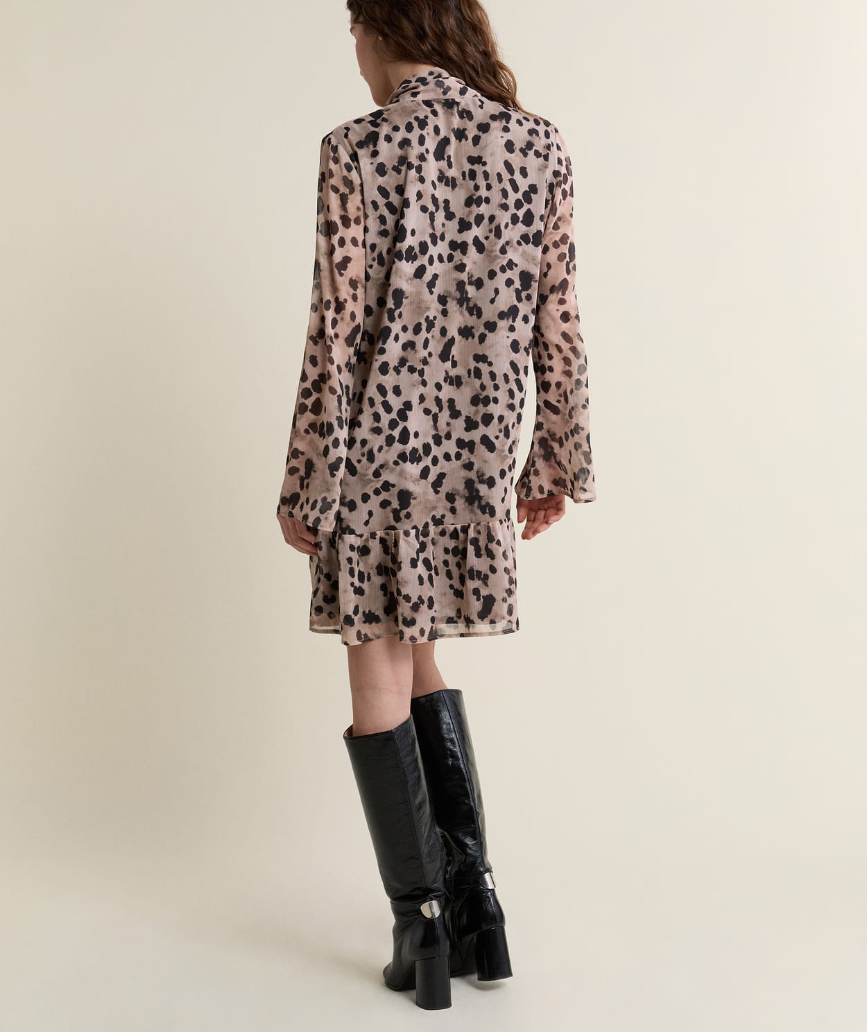 Robe courte à motifs - Image 2