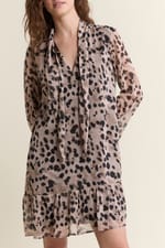Robe courte à motifs - Miniature 4
